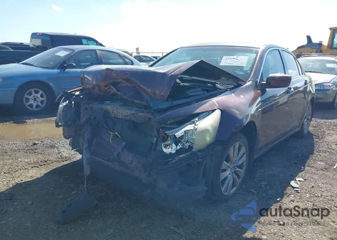 2011 Honda Accord 2.4 Ex-L из США, поврежденный, VIN 1HGCP2F8XBA126477